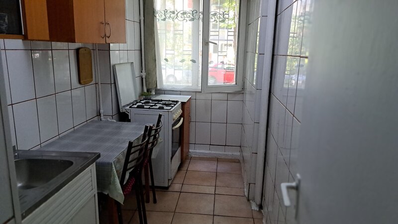 Brancoveanu, ocazie, parter/4, mobilat, zugravit, proprietar, colaborez